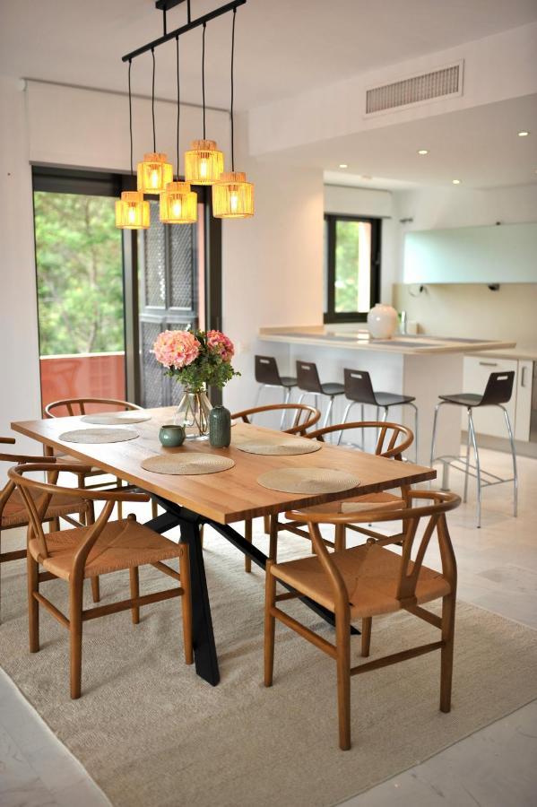 Bright Apartment In The Hills Of Elviria Малага Екстер'єр фото