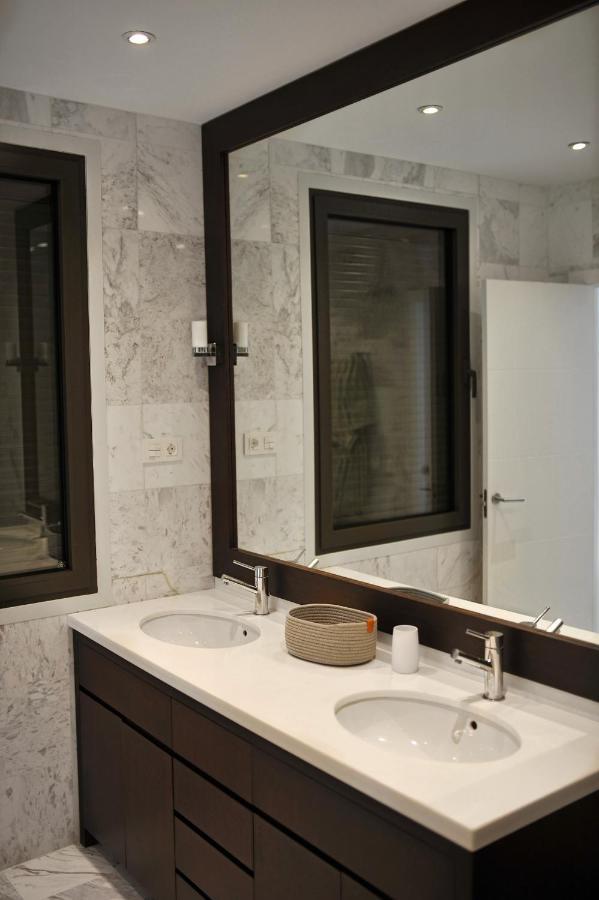 Bright Apartment In The Hills Of Elviria Малага Екстер'єр фото